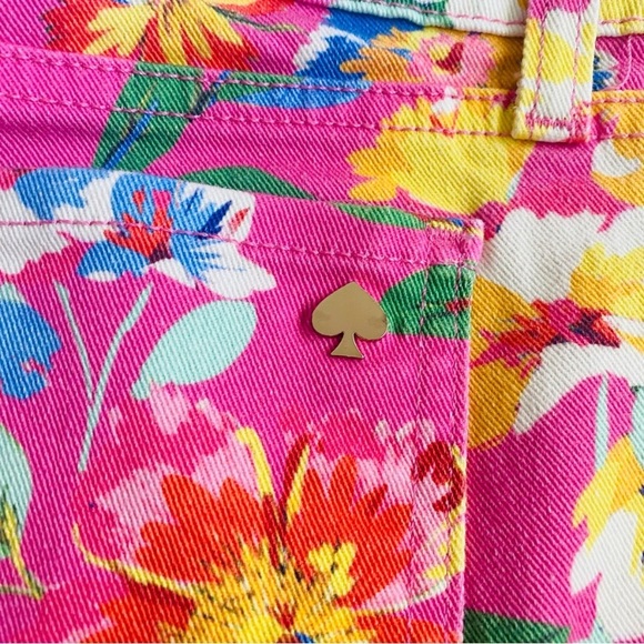Kate Spade Barbie Pink Floral Print Jeans SZ 28 - Picture 4 of 5